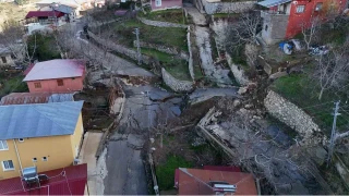 Mersin'deki heyelan bölgesi havadan görüntülendi
