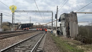 Rusya'da demiryolu zerindeki kpr kt: 1 l, 5 yaral
