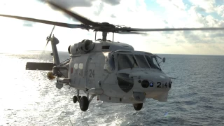 Japonya'da 2 askeri helikopter dt: 1 l, 7 kayp