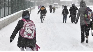 Kar ya nedeniyle baz illerde okullar tatil edildi