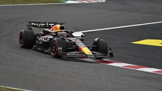Sprint yarnda Verstappen birinci oldu
