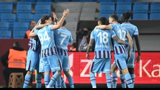Trabzonspor 10. kupa peinde