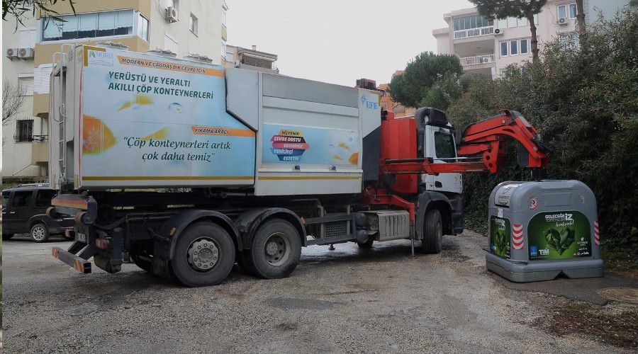 Kuşadası Belediyesi'nin bayram temizliği bilançosu 4 bin 60 ton çöp