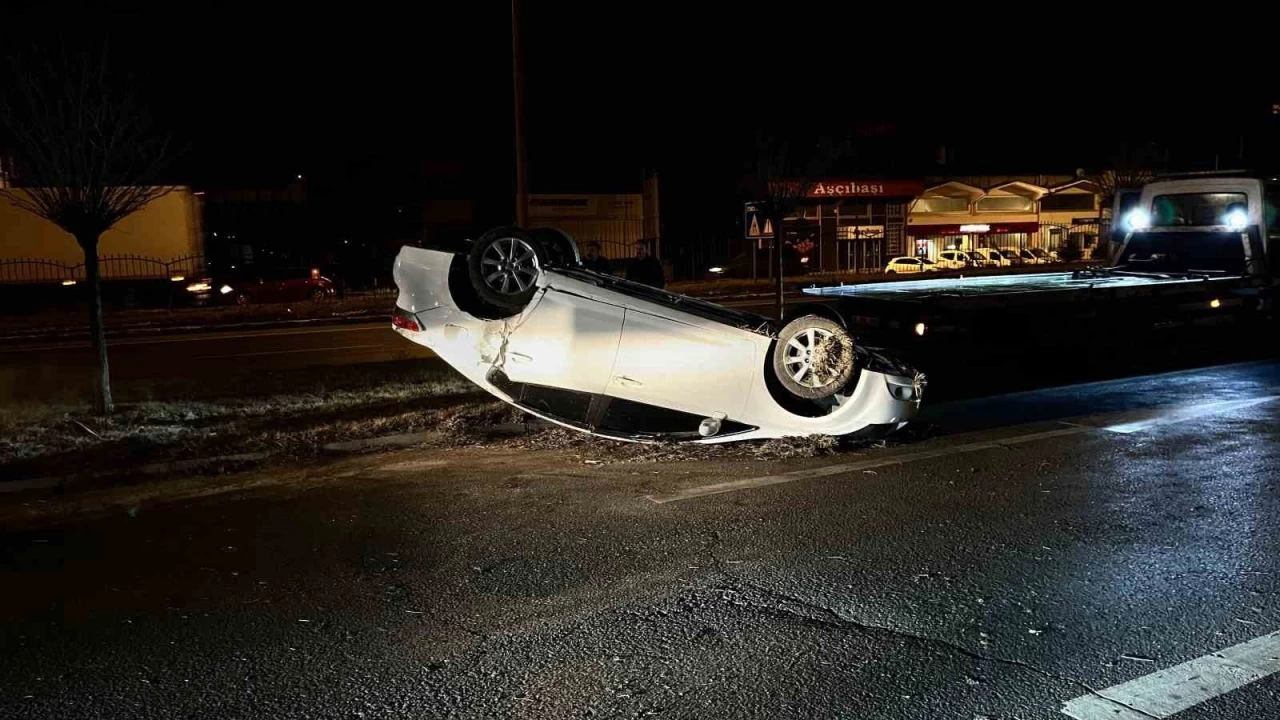 Takla atan otomobilden burnu bile kanamdan kt