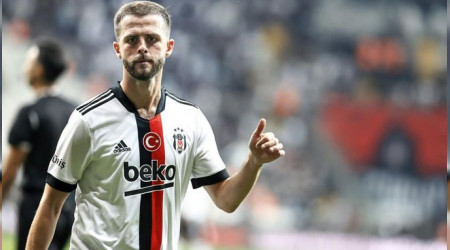 'Beşiktaş'ın teklifini 1 saat düşündüm'