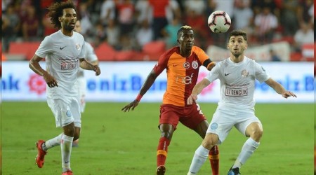 Muslera tuttu, Aslan coştu: 5-0