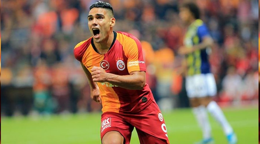 Gözler Falcao'ya çevrildi