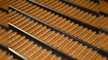 Ülker’in sesi ötelerden geldi!