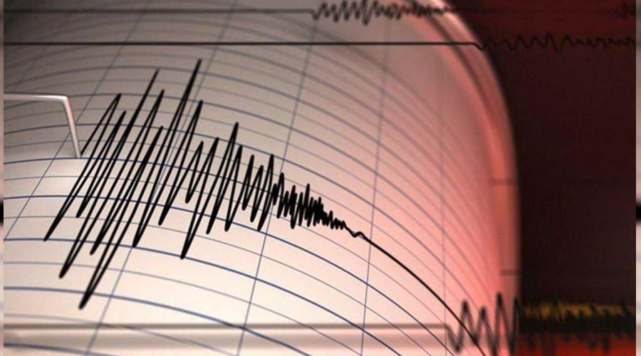 İran'da 5,7'lik deprem
