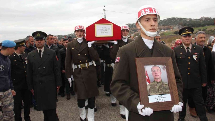 Pençe-Kilit şehidine son görev