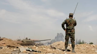 Suriye'de DEA, Suriye askerlerine saldrd