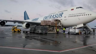 Venezuela, hava sahasını Arjantin'den gelen tüm uçaklara kapattı