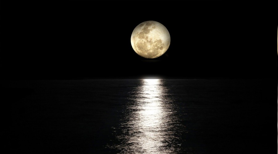 ‘Biz, gece namaz kılmakla emrolunanız’