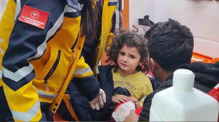 Küçük Mina 37 saat sonra kurtarıldı