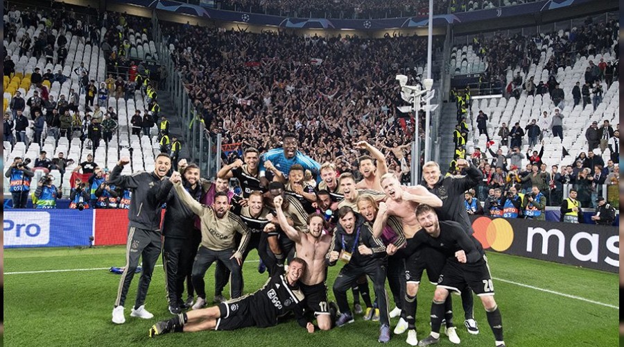 "Ajax'ın masalı devam ediyor"