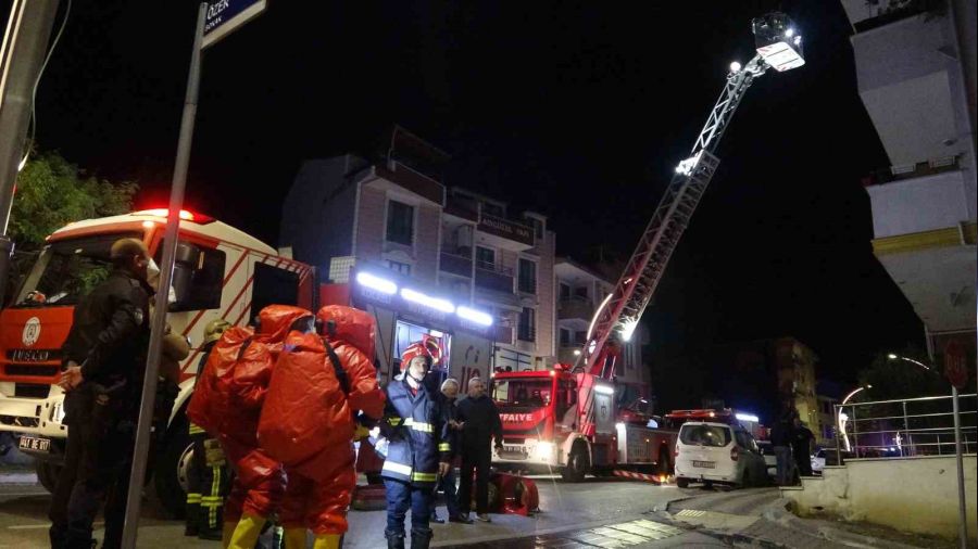 Kocaeli'de kimyasal madde patlad, binalar boaltld