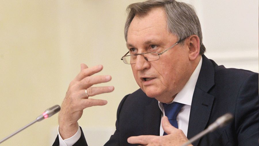 Rusya'nın akaryakıt ihracat yasağı sürecek