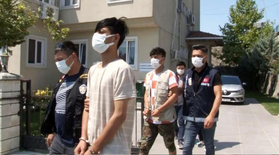 Yabancı uyruklu çete yakalandı