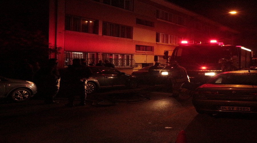 Alzheimer hastası kadın yangında can verdi