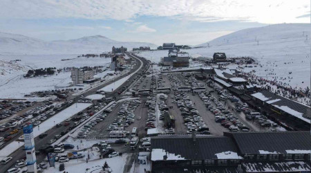 Erciyes 30 bini aşkın ziyaretçiyi ağırladı