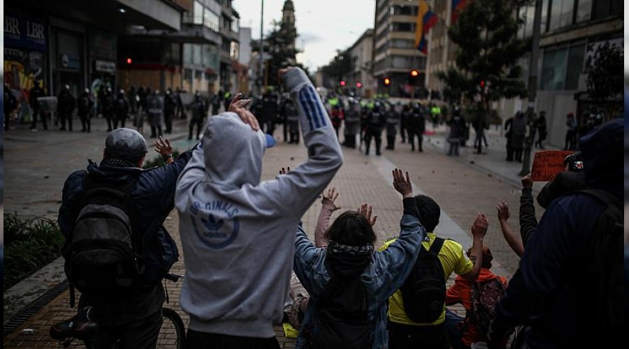 Kolombiya'da genel grev protestolarnda 3 kii ld