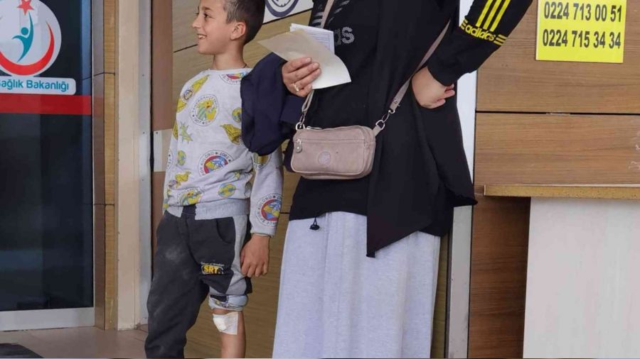 Köpeğin saldırdığı çocuk yaralandı