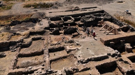 Kültepe’de 15 obje daha bulundu