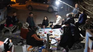 Sulusaray'da vatandalar geceyi darda geiriyor