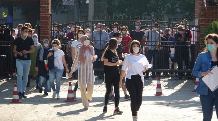 Türkiye salgında tehlikeli eşikte