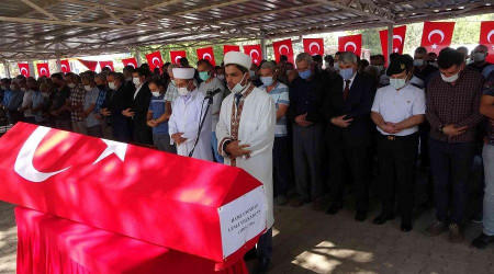 Uzman çavuş eğitim yaparken kalp krizi geçirdi