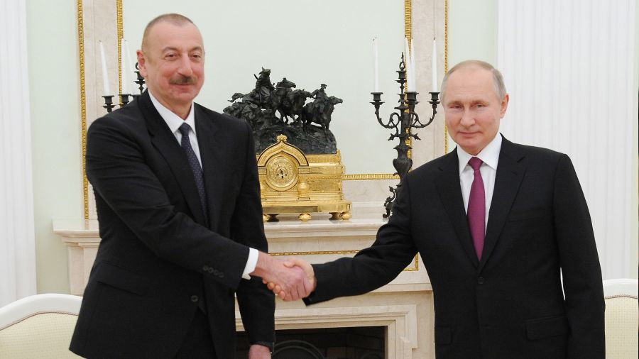 Aliyev ve Putin telefonda grt