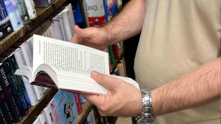 E-kitap uygulamaları basılı kitapları kötü etkilemiyor