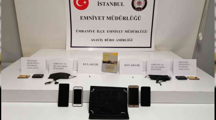 Ehliyet sınavında cerrahi maskeye kopya düzeneği