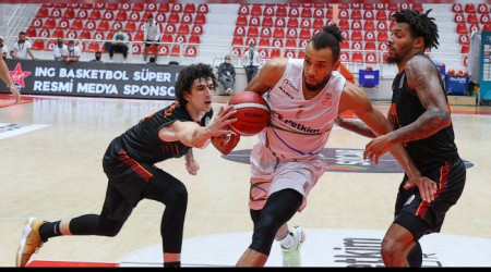 Galatasaray prestij karşılaşmasında