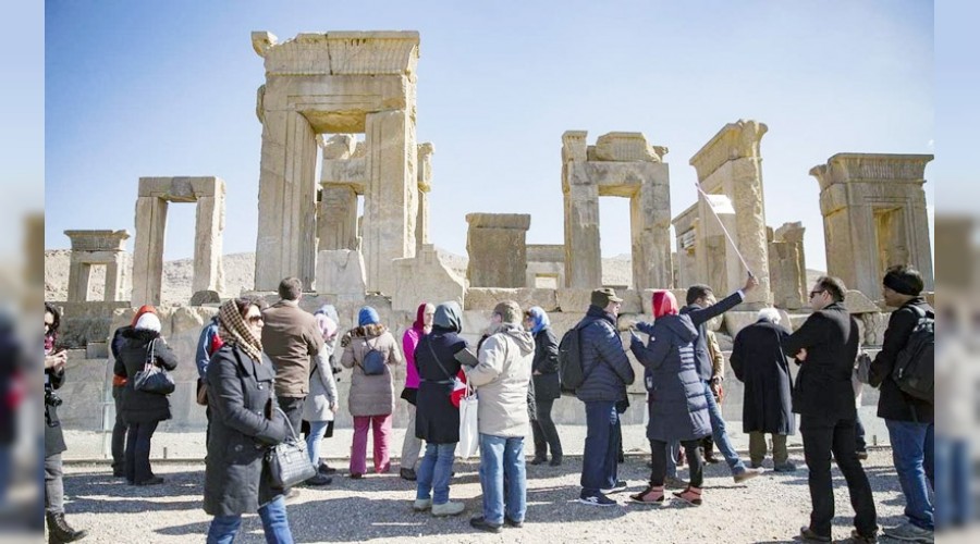 İran'a gelen turist sayısı sert düştü