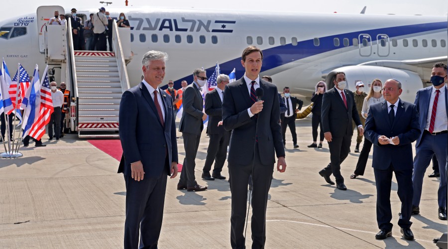 İsrail-BAE arasında ilk ticari uçuş