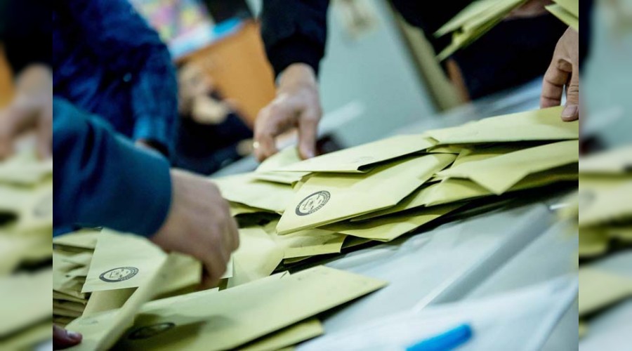 Maltepe'de kalan sandıklar sayılıyor