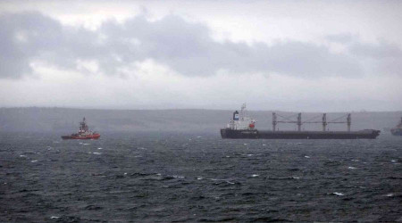 Marmara Denizi'nde kaza yapan gemilerde incelemeler sürüyor