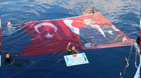 Şahika'dan inanılmaz dünya rekoru