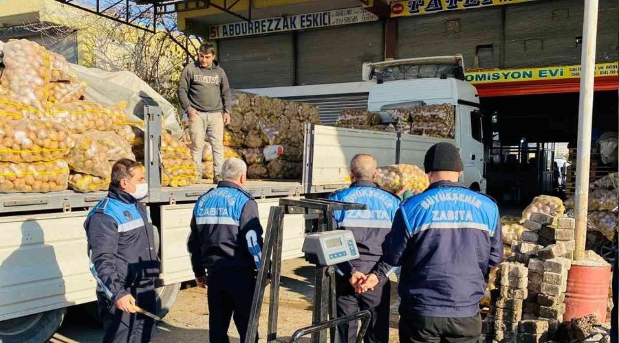 Şanlıurfa'da 20 ton çürümüş patatese el konuldu