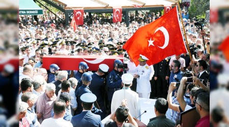 Şehitlerimiz son yolculuğuna uğurlandı