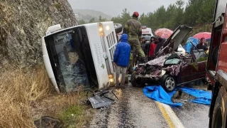 Taziyeye giderken kazada hayatını kaybetti