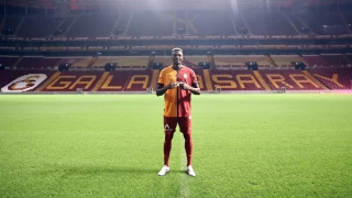 Victor Osimhen resmen Galatasaray'da