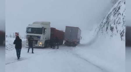 Artvin-Ardahan yolu ulaşıma kapandı