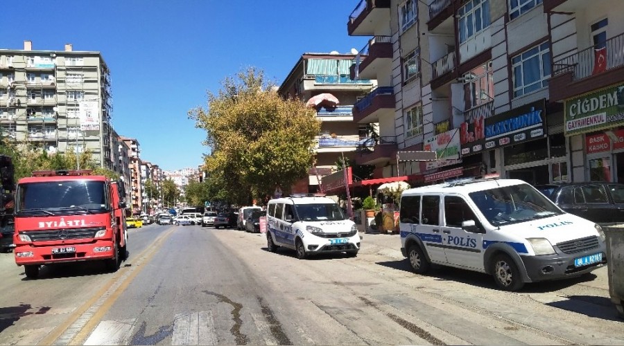 Başkent'te patlama sesleri korkuttu