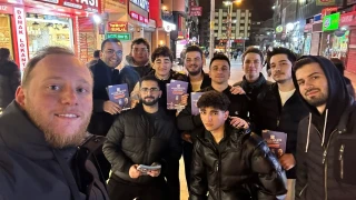 BTP İstanbul gençliği metro çıkışlarında el ilanı dağıttı