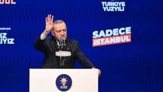 Erdoan, AKP'nin stanbul ile adaylarn aklad