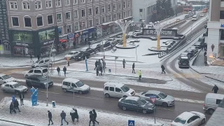 Erzurum'da kar etkili oldu