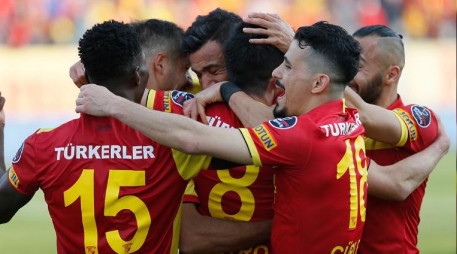 Göztepe ilk puanlarına ulaştı