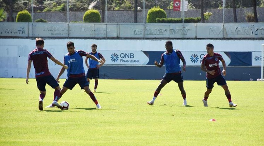 Hosseini takımla çalıştı